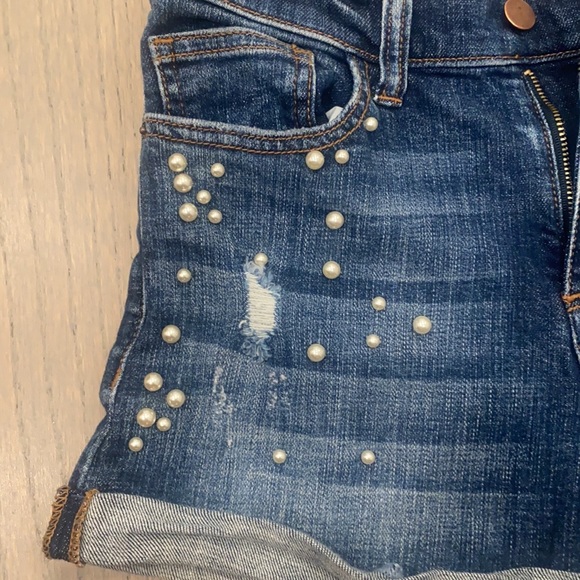 Wore Once, Women’s Jean Shorts - Harper, Size 28 - Picture 4 of 5